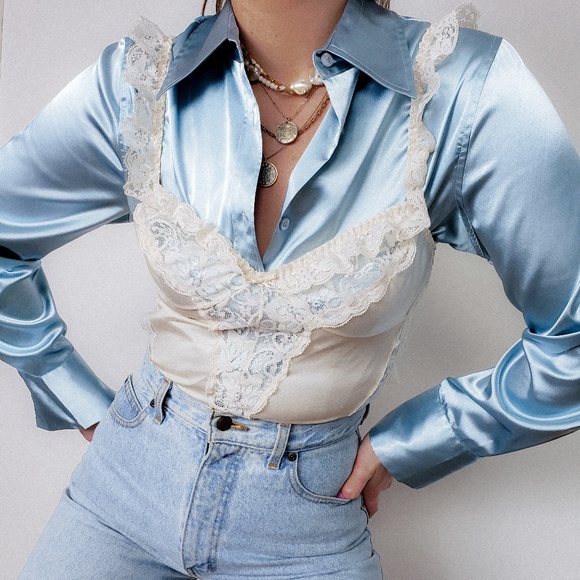 Pastel blue satin button down blouse long sleeve silky silk loose plunge classic - Picture 5 of 5